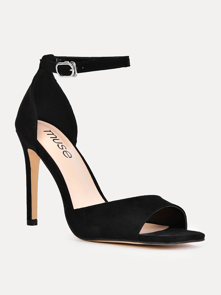 Босоножки (110-383)