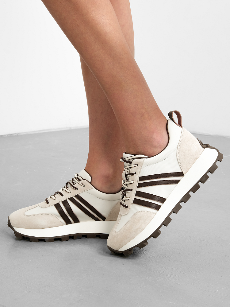 Кроссовки (SZ236085)